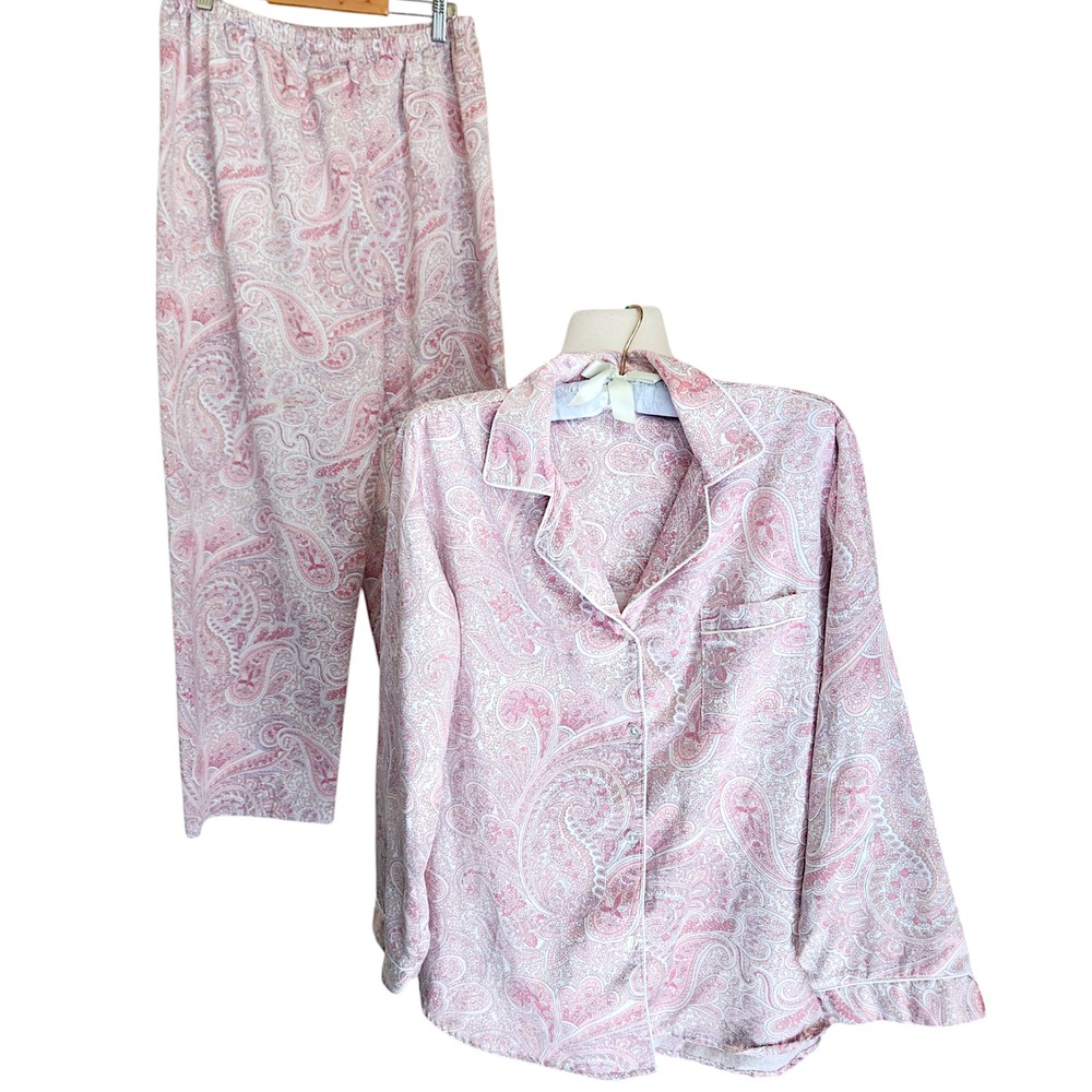 Miss Elaine Pink Paisley Pajama Set